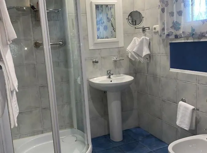 Bastion * 토레몰리노스